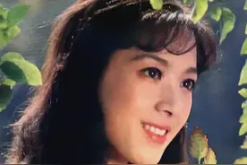 龚雪从影后，到异国他乡，38年后的生活现状引人深思图片