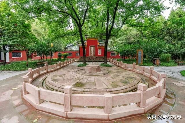 开学了！成都最美高校值得专程来逛→