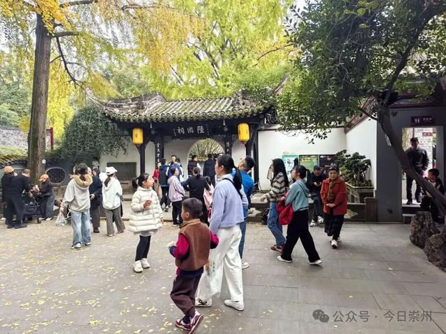 开始刷屏！🤩🤩 崇州罨画池迎来颜值巅峰