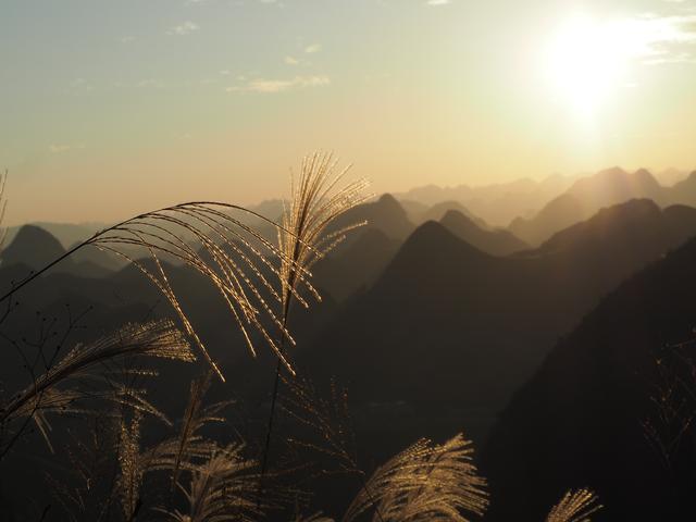 人过五十才明白：有些人	，不必原谅