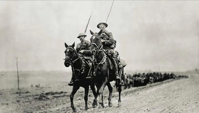 一战狙神射杀上百德军，率24人杀3000敌仅6人活下，勋章现被拍卖