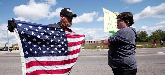 特朗普再放话，不许中方武力收台	，不到48小时，中方直接定下规矩