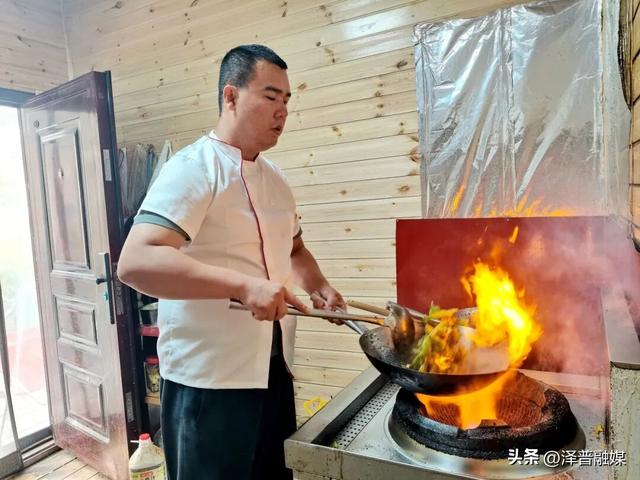 黑水营沙漠公园：邂逅乡村慢时光 共赴秋日乡村游