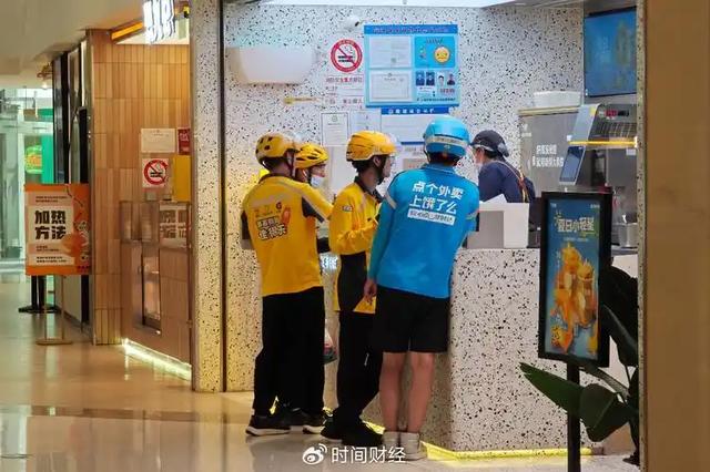 对比国外的战争，中国的这场“外卖大战”，让全世界看得目瞪口呆
