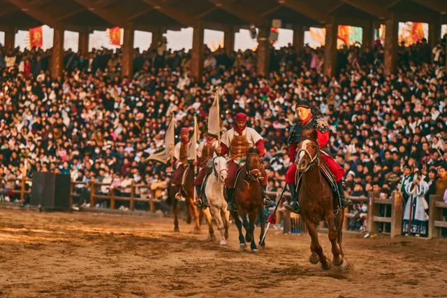 来开封，感受一秒入戏！