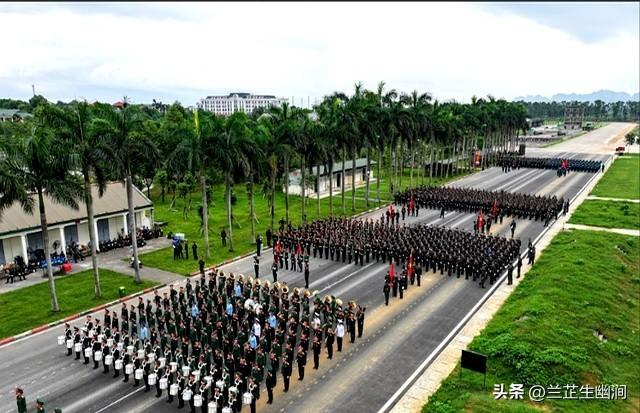 越南与中国杠上了？中国前脚定下9月3阅兵，越南后脚就定9月2