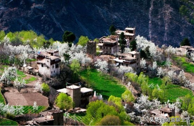 国庆出游，别再去人多的地方买罪受，这5个小众宝藏胜地，特好玩
