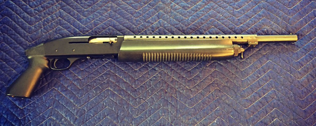 好莱坞的军火库：深度揭秘“机械战警”的武器选用与改装