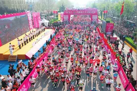 2024阳泉娘子关半程马拉松鸣枪开跑 全国各地5000余名跑友参赛图片