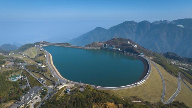 夏日文旅活力绽放“避暑游”“清凉游”玩法升级，游客选择更丰富