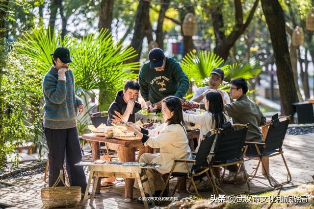 直冲20°C！武汉赏秋天花板，上新3个玩法