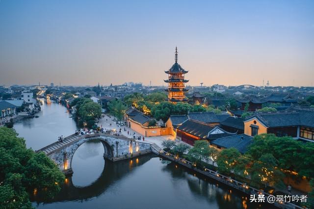 寻梦江南：不可错过的苏州十大古镇