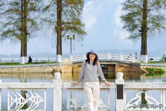 通透的女人牵挂一个男人，不会盲目纠缠，而是会这般经营