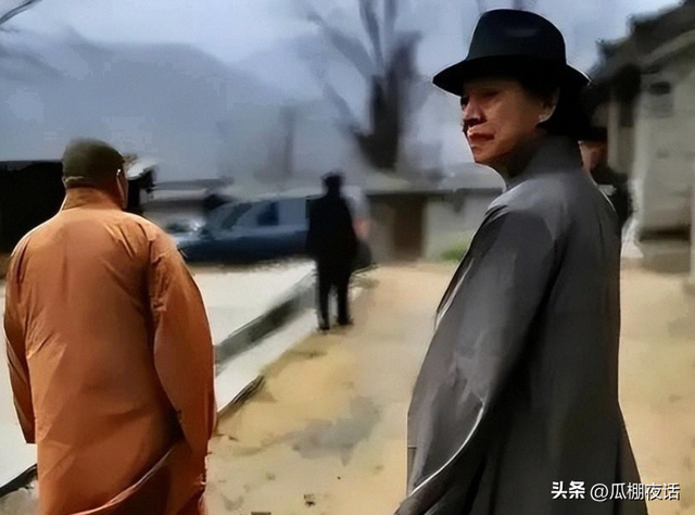 他被释永信骗的最惨，为了能安葬于少林寺，他捐出了46亿的身家