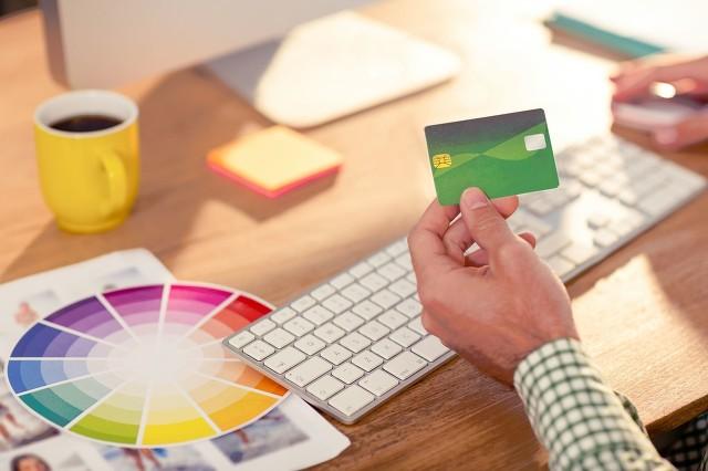 网站建设步骤，企业如何制作自己的公司网站？建站避坑指南！