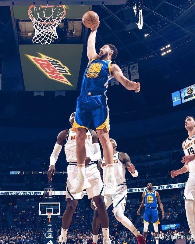 NBA西部半决赛：99:88勇士险胜，库里伤退，3人表现太差，3人满分