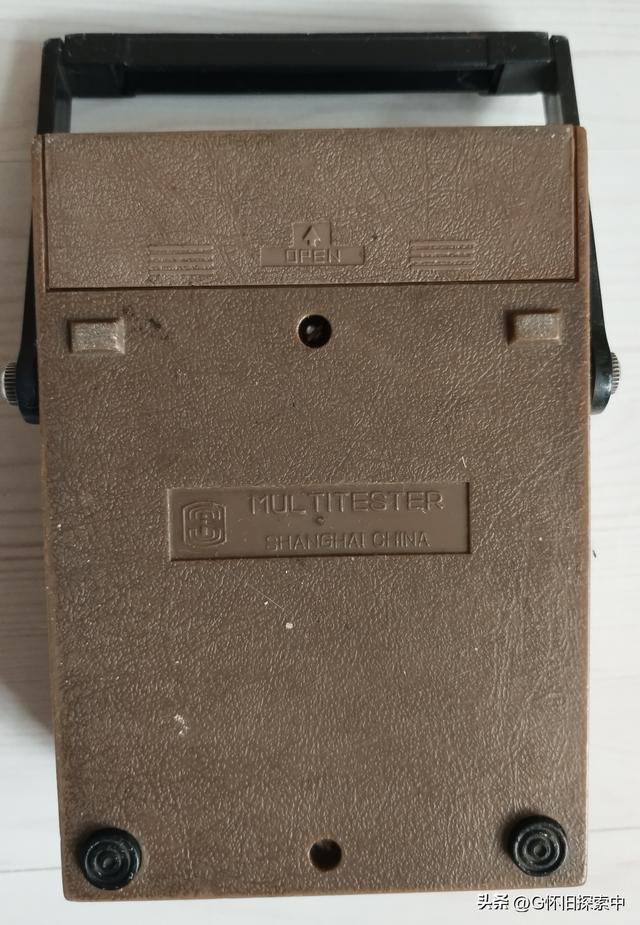MF64型指针式万用表