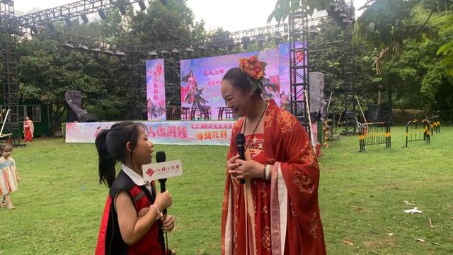 八桂小记误入“仙界”，勇闯良凤江仙侠会，客串“月老”牵红线
