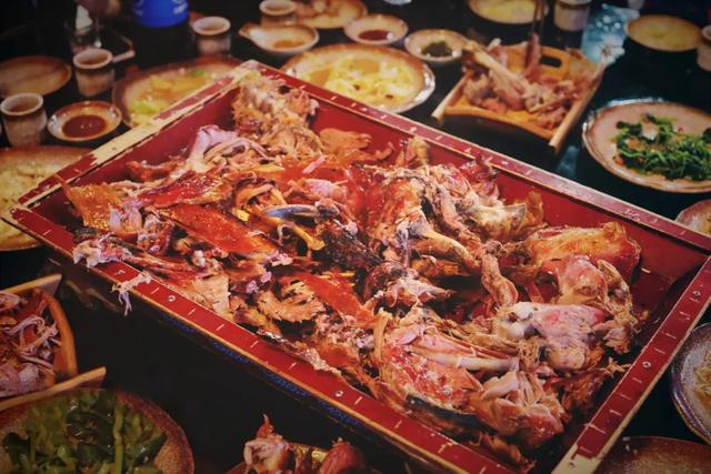 天山下的优美牧场、亚心之都——史上最全新疆乌鲁木齐旅游攻略