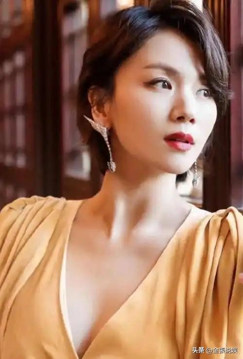 陈思诚爱惨了她，王凯迷恋着她，41岁成单亲妈妈的她活成了大赢家