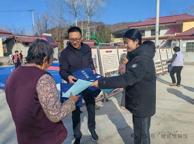 徽县博物馆流动展览走进嘉陵镇