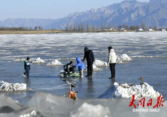 踩冰车、冰上骑行,来于家寨,找回冬天最简单的快乐