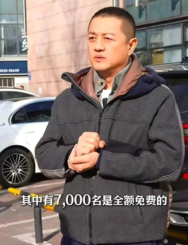 反转！北京嫣然天使医院房东要求李亚鹏公开道歉	，网友已捐1000万