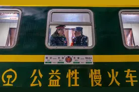 坐上峨眉到普雄的“土豆一号”“公交”慢火车，全程竟只需18.5元图片