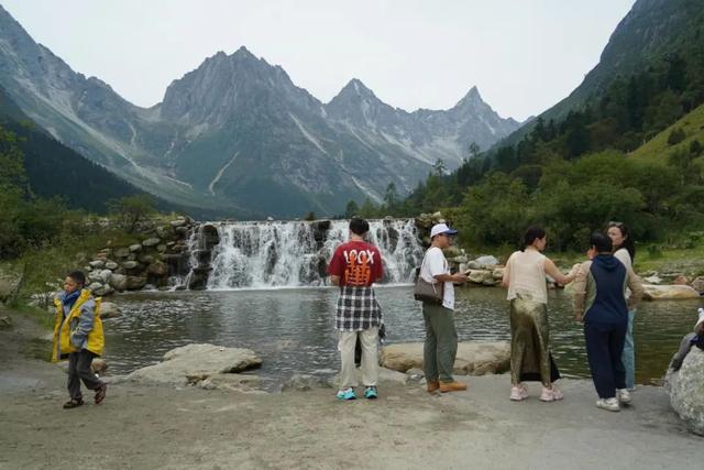 重磅上线！“一部手机游阿坝”平台开启全域智慧旅游新时代
