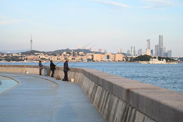 青岛八大峡广场藏着生活本真的惬意