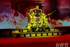 成语豫剧《礼贤下士》在邯郸大剧院公演图片