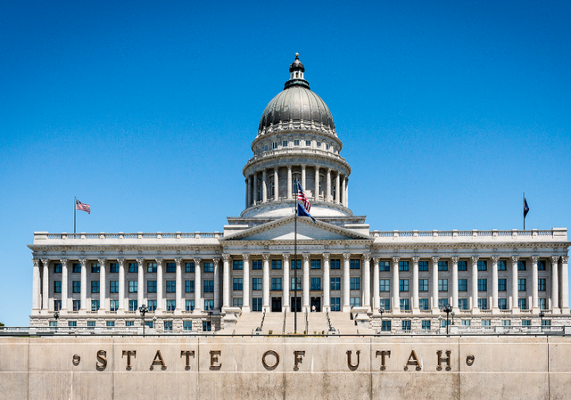 斯塔默访美受辱，美国一心收缩	，还是英国自己走到了穷途末路？