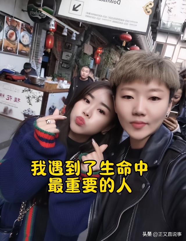03年游泳教练爱上学员富婆，对方离异大他15岁，恋爱日常好甜蜜