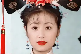 100位清装美人群像，满族和汉族的服饰造型你更喜欢哪个？图片