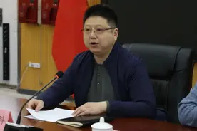 张斌同志任菏泽一中党委书记图片