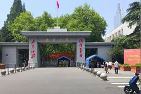 校友痛斥南大院士增选挂零，急功近利建工科致今日之殇，成为笑柄图片