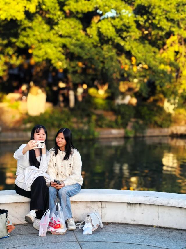 桂林：邂逅榕湖别样情！