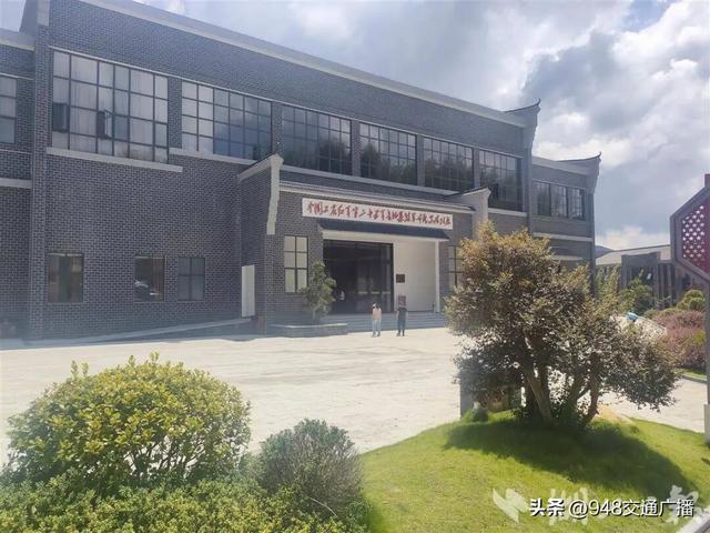 追寻红色足迹！英山陶家河红色旅游路通车