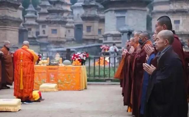 李连杰早就发现真相了！少林寺没几个是真和尚，会武功也是假的