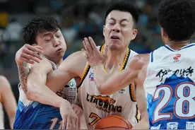 振兴先锋，辽篮英雄！CBA总冠军诞生！辽篮“三连冠”大事记图片