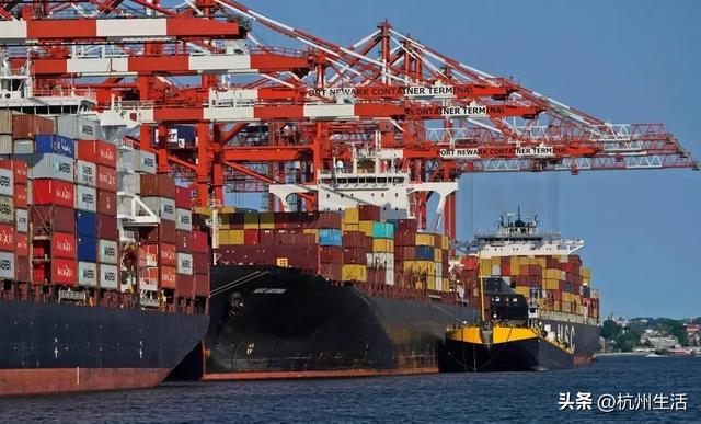 2026年访华潮开启！加总理人刚到	，中方收到消息，欧洲贵客也要来