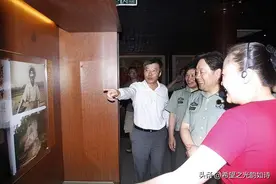 他是军中“第一败类” 靠岳父上位，狂贪300亿， 建7000平将军府图片