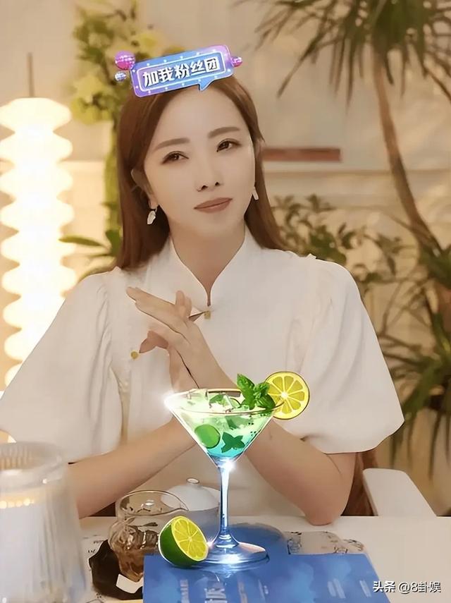 狐狸尾巴藏不住？李思思离开央视原因曝光，原来“野心”不止于此