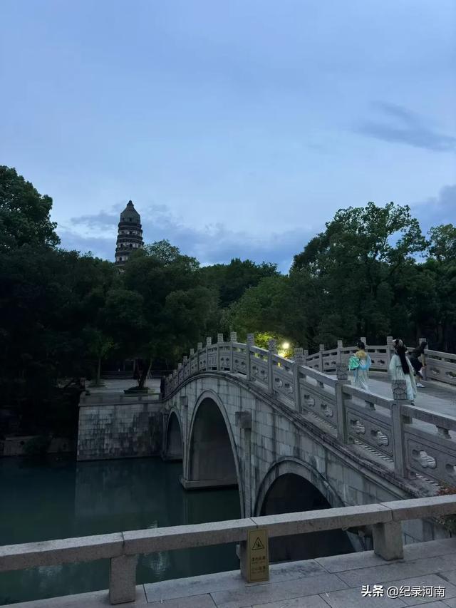 吴中第一山