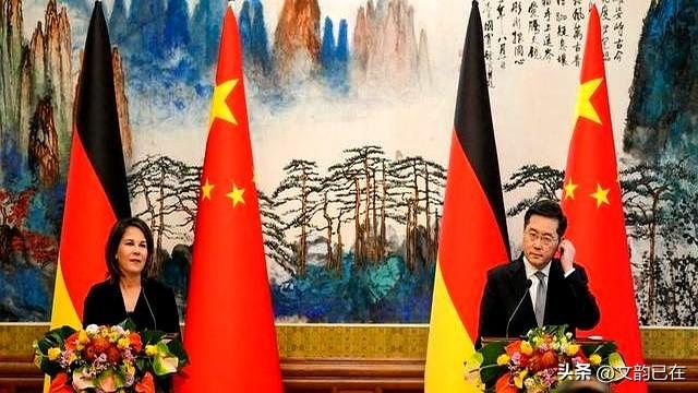 想打。仗？奉陪到底！德国彻底不忍了，中国给的3件法宝够对付美