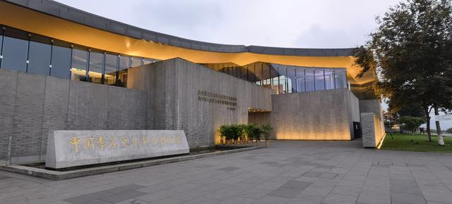 一车一人自驾游（十二）：两个景点相得益彰，“同济”在这里办公