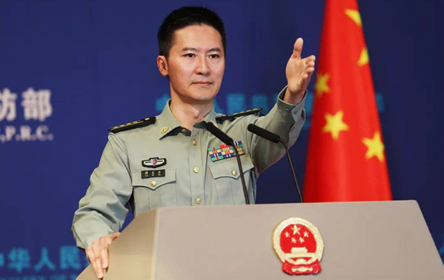 阅兵结束三天后，台海来了两位不速之客！赖清德终于盼来了救星？