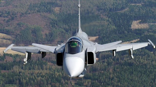 俄乌背后的暗战：法国将用“阵风”撬动欧洲防务话语权？