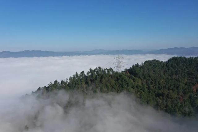 初冬清晨的余庆似“蓬莱仙境”！