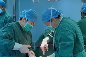 剖腹产无痛当妈？3D动画还原剖宫产手术全过程，为母不易图片